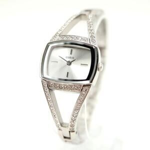 Guess Ladies Silver Tone 23mm Watch Oval Gem Set Bracelet with New Battery